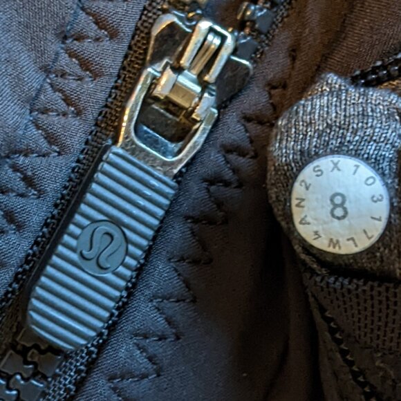 Lululemon Round Trip Jacket Black Full Zip - Picture 5 of 8